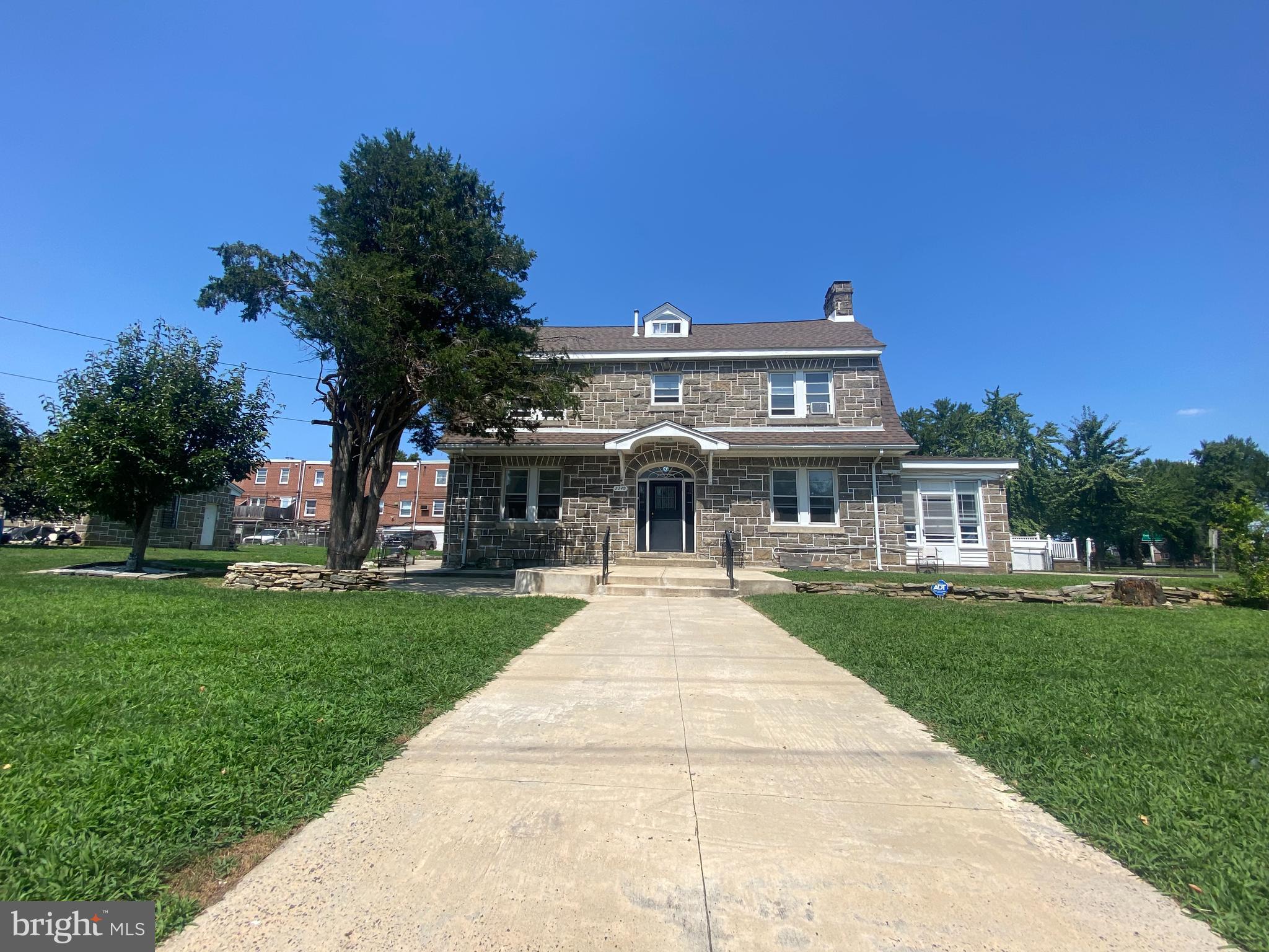PHILADELPHIA - Residential