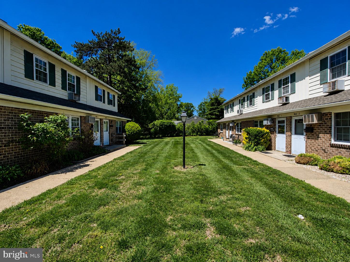 UPLAND VIL - Residential