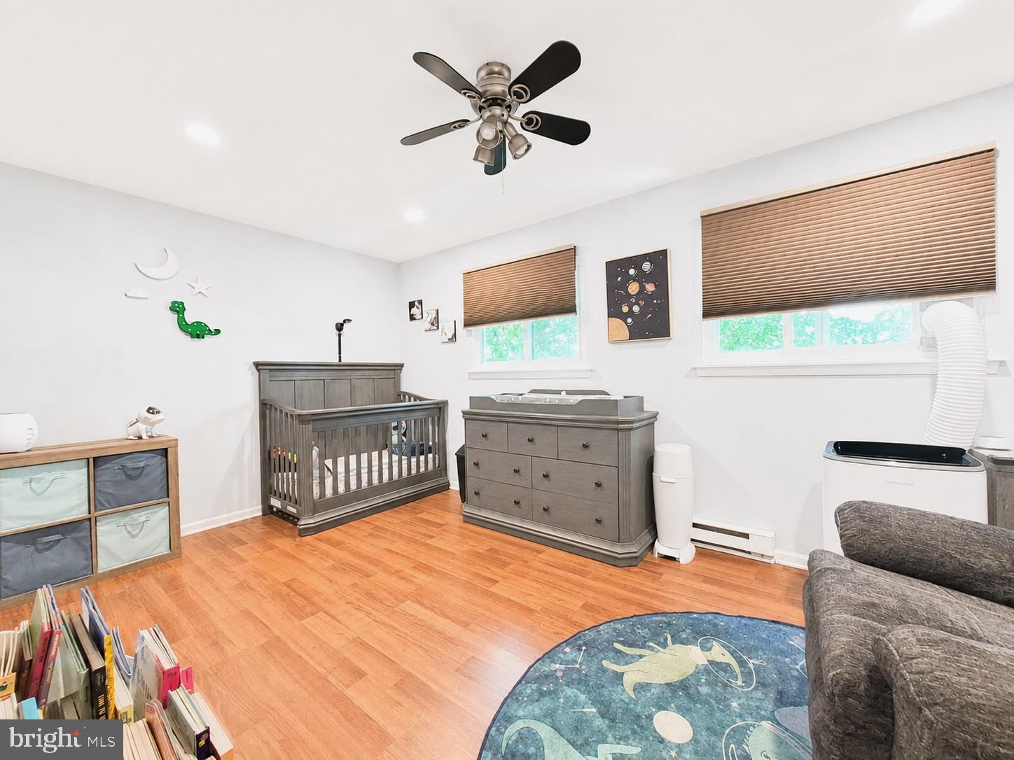 UPLAND VIL - Residential