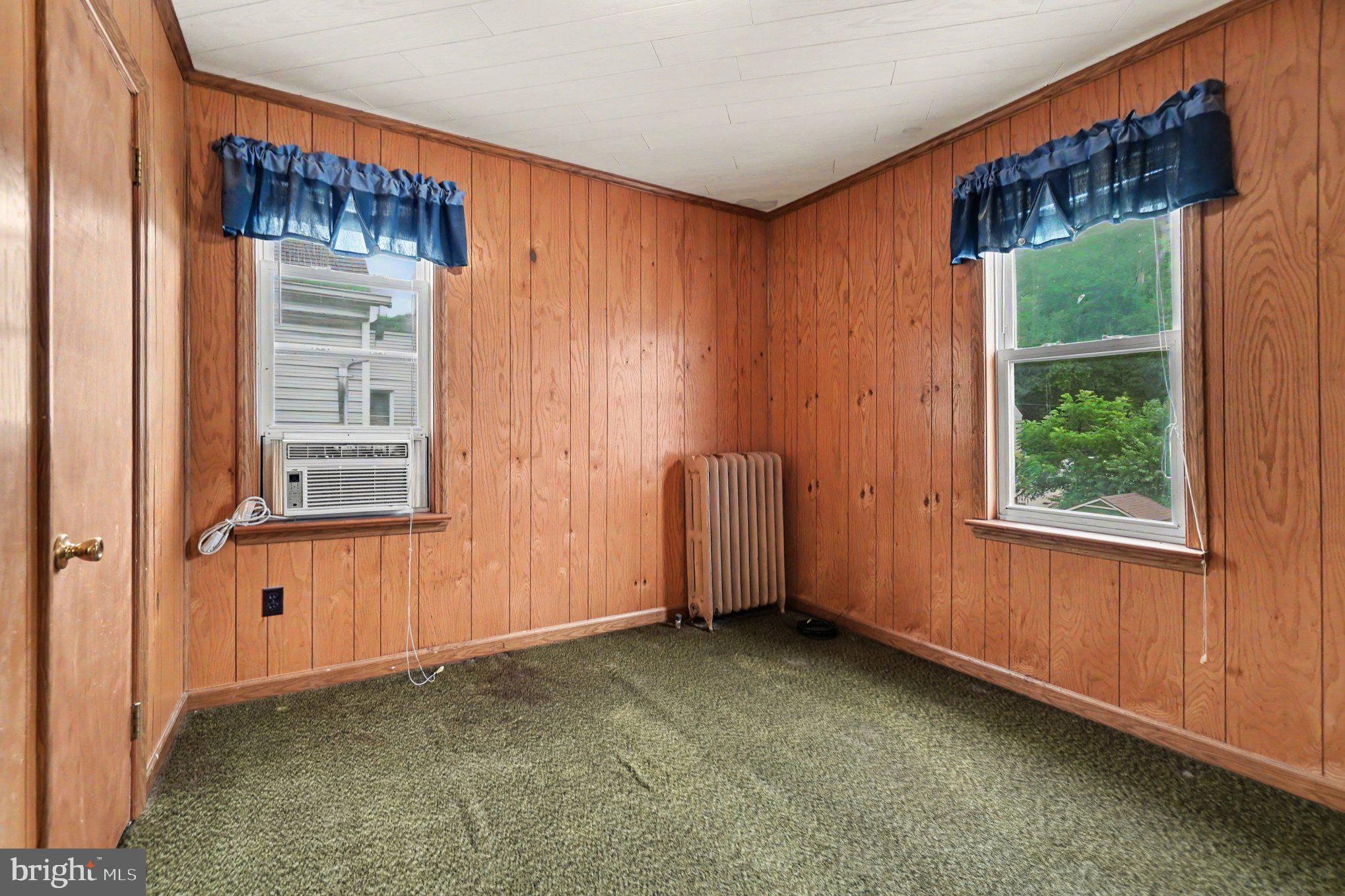 SHAMOKIN - Residential