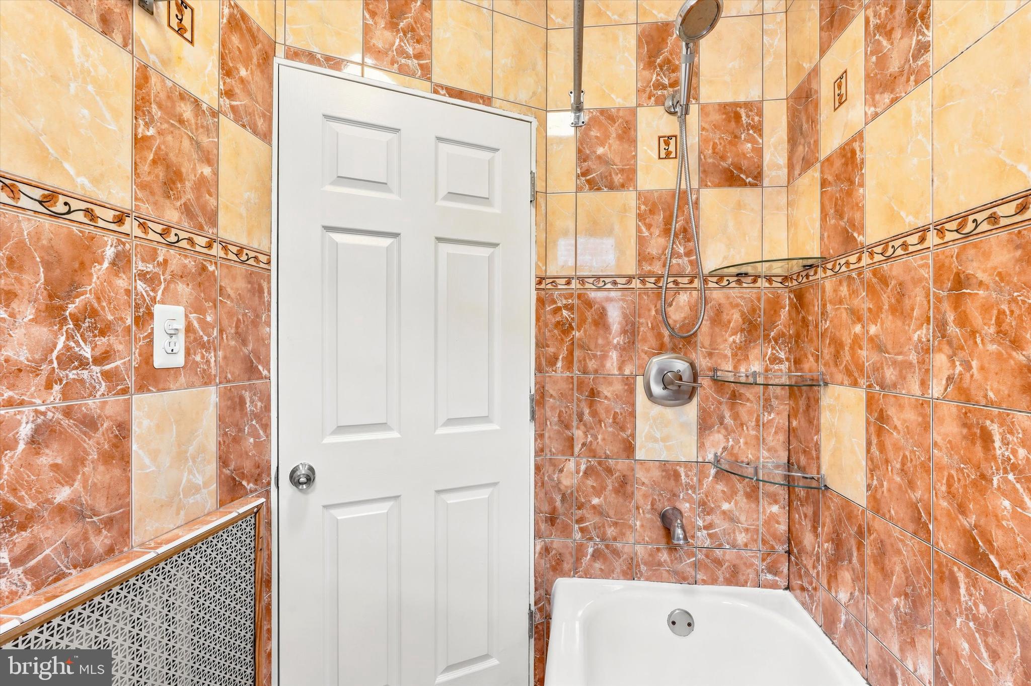 PORT RICHMOND - Residential