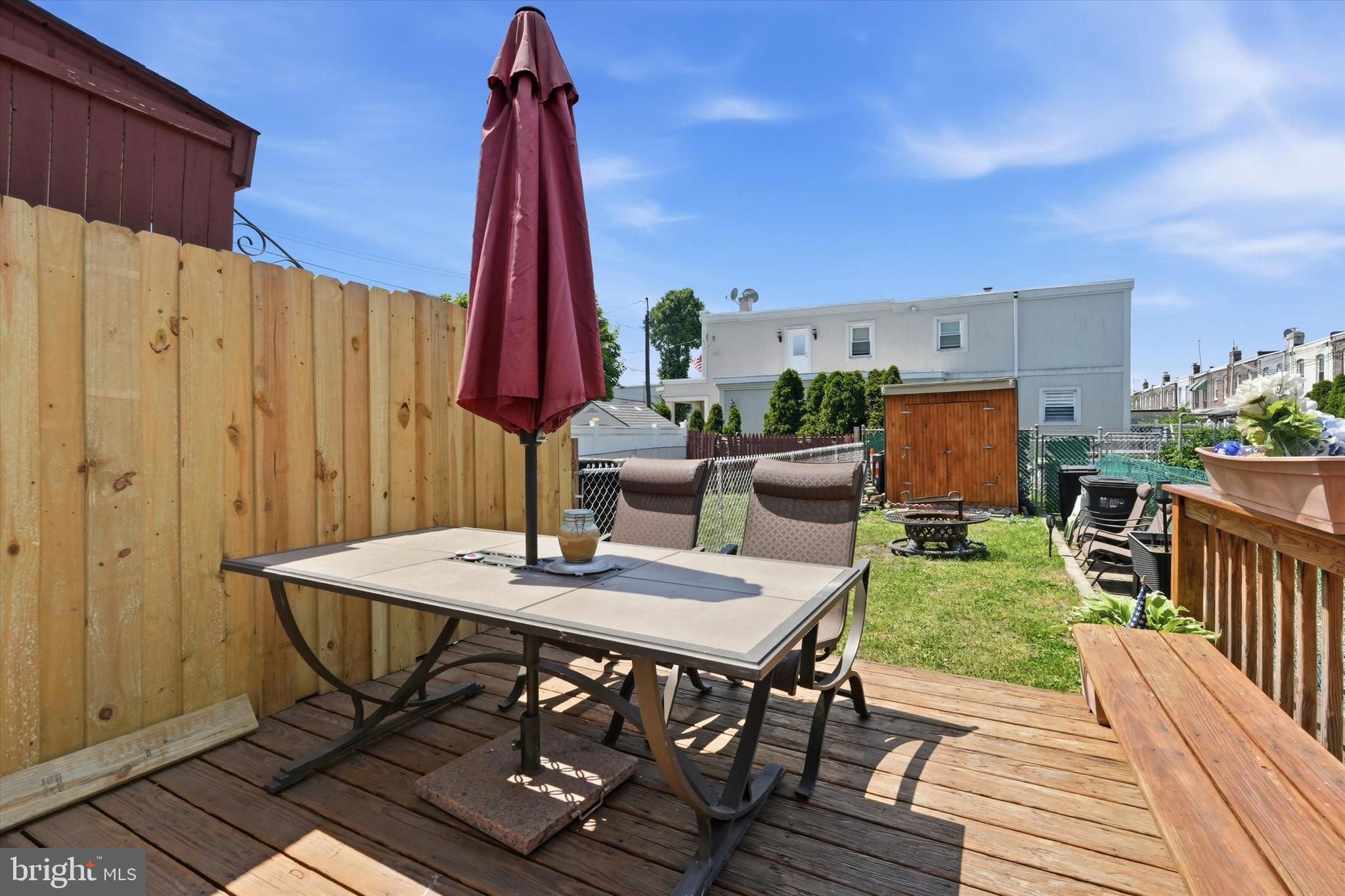 PORT RICHMOND - Residential
