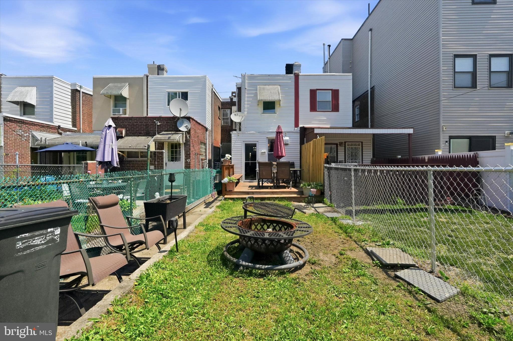 PORT RICHMOND - Residential