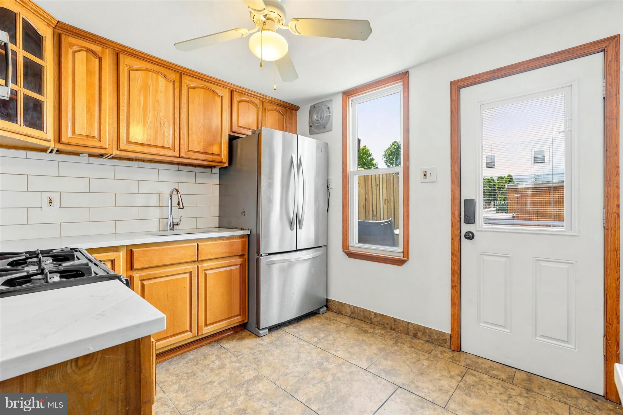PORT RICHMOND - Residential