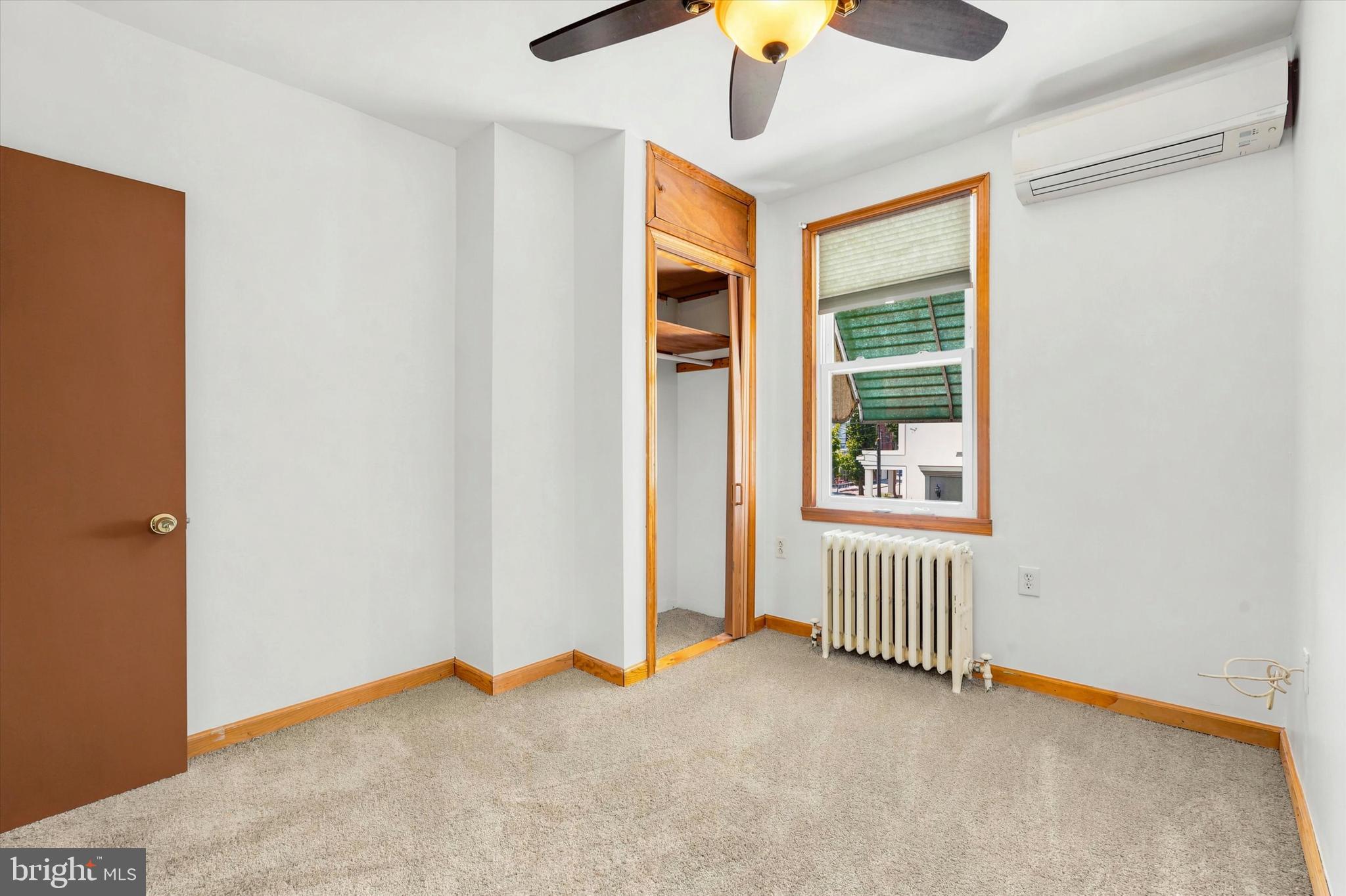 PORT RICHMOND - Residential
