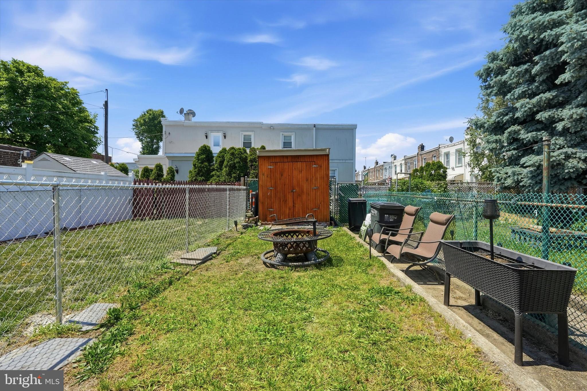 PORT RICHMOND - Residential