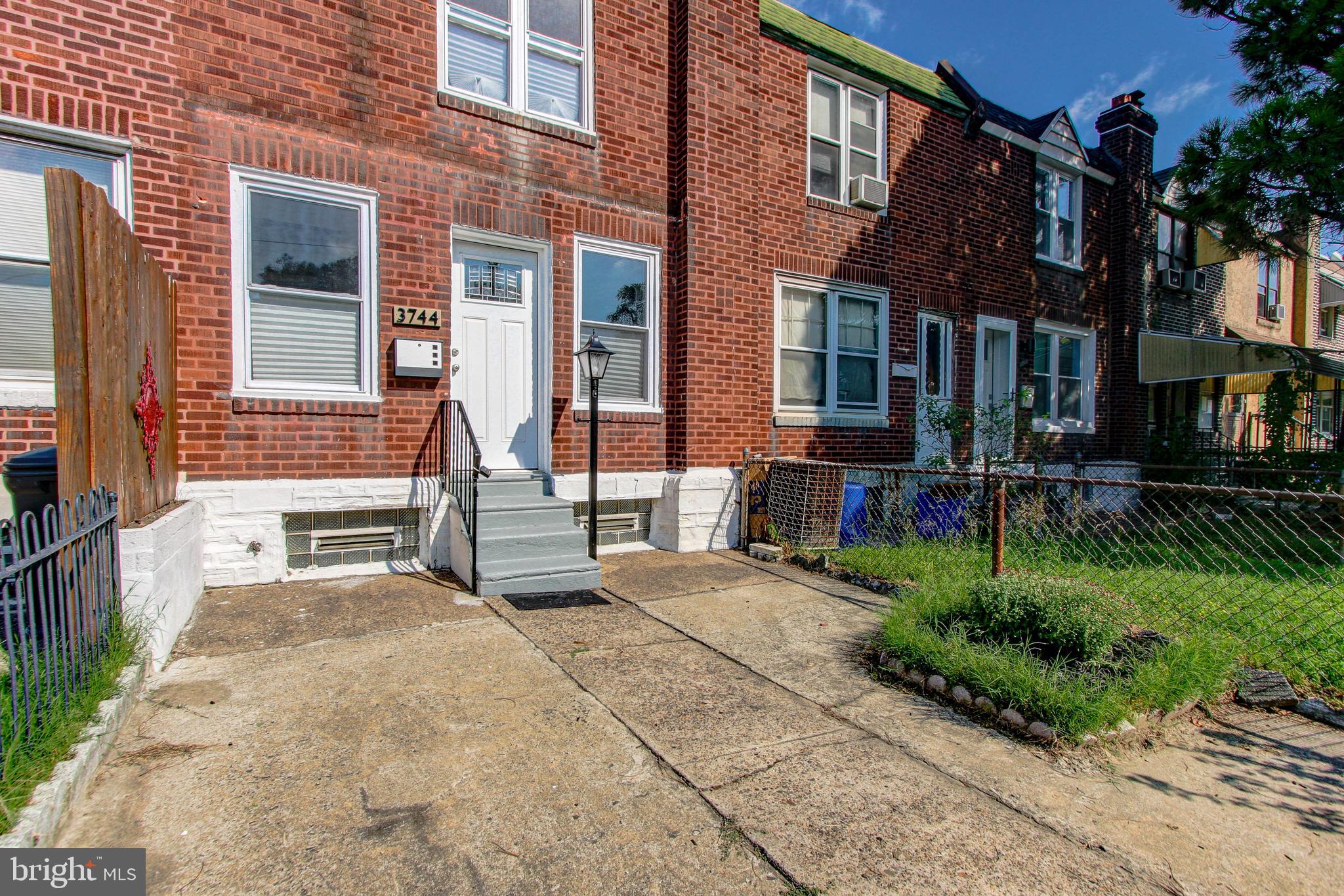 PORT RICHMOND - Residential