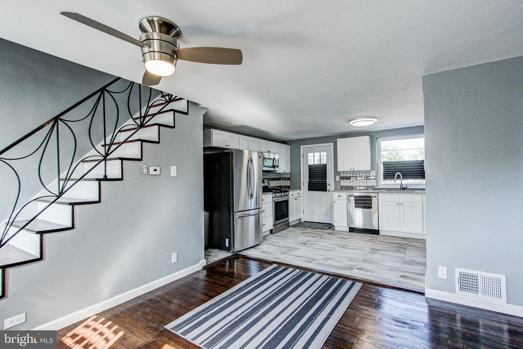 PORT RICHMOND - Residential