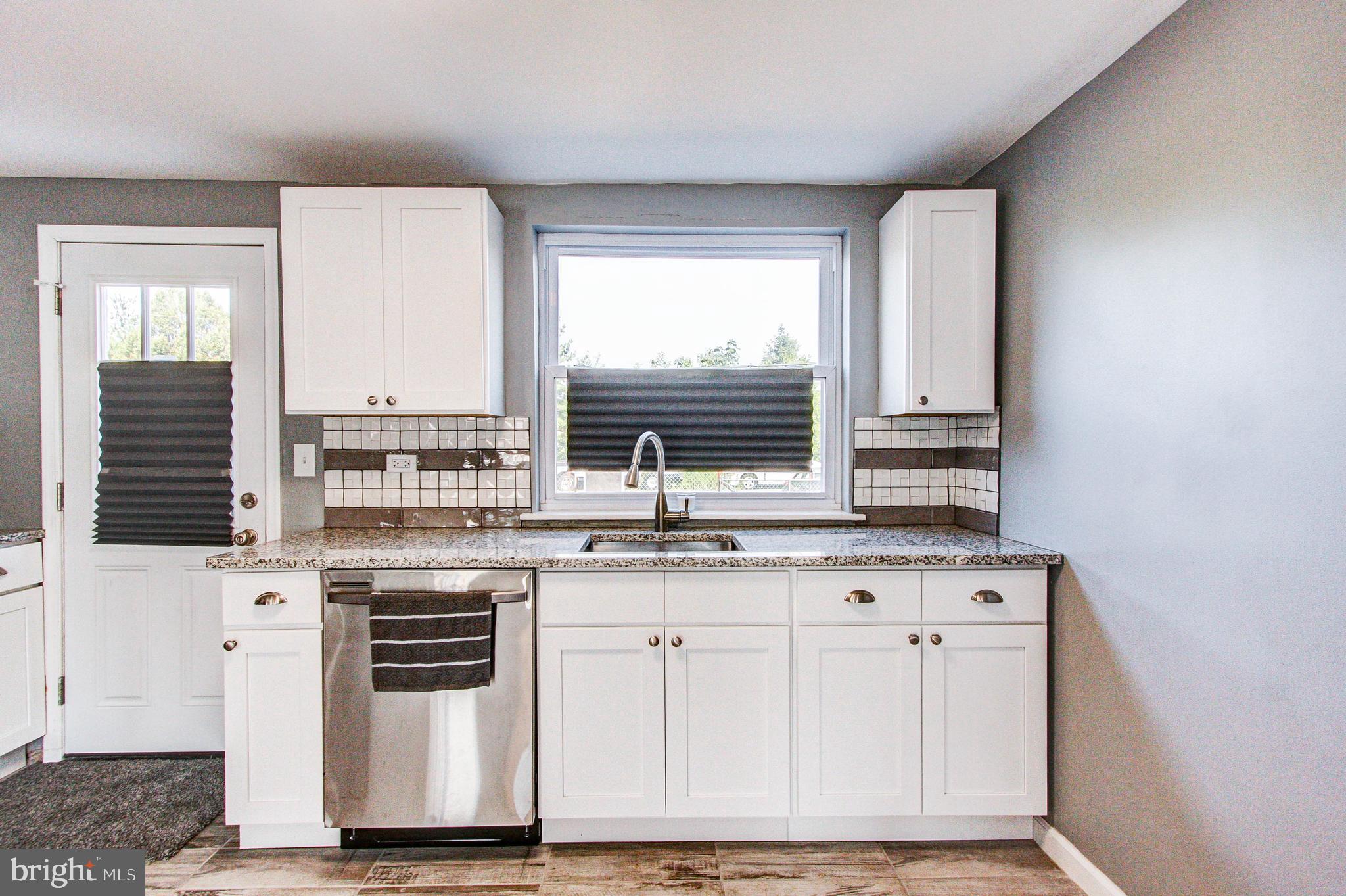 PORT RICHMOND - Residential