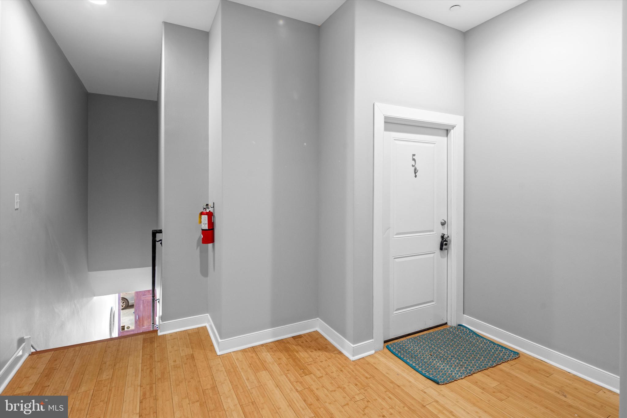 FAIRMOUNT - Residential