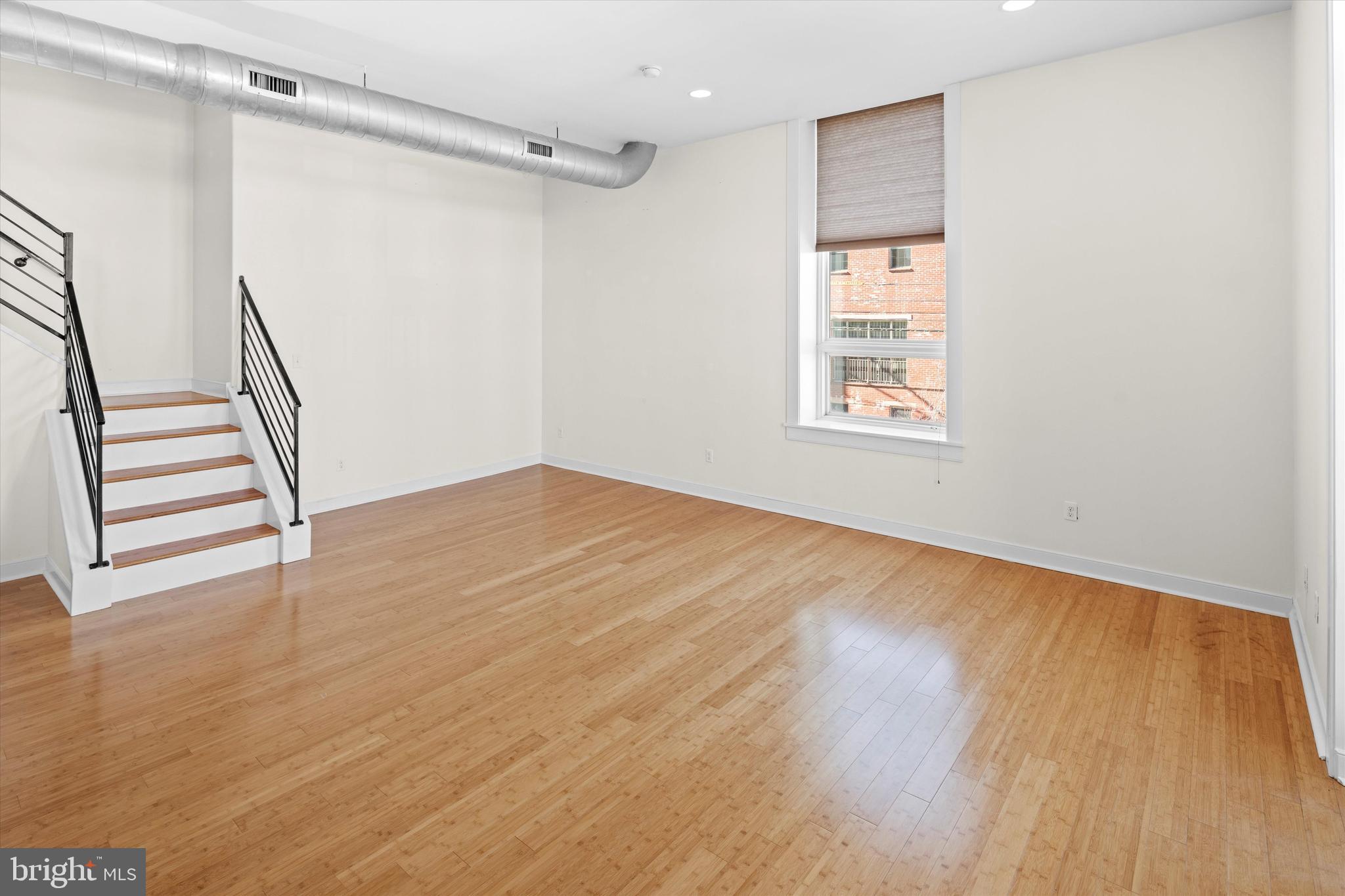 FAIRMOUNT - Residential