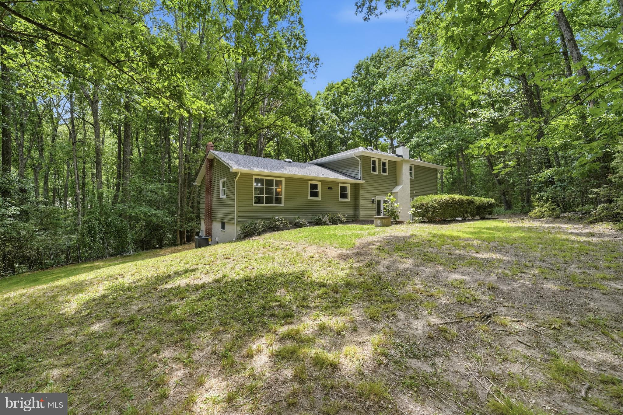 NYLAND ESTATES - Residential