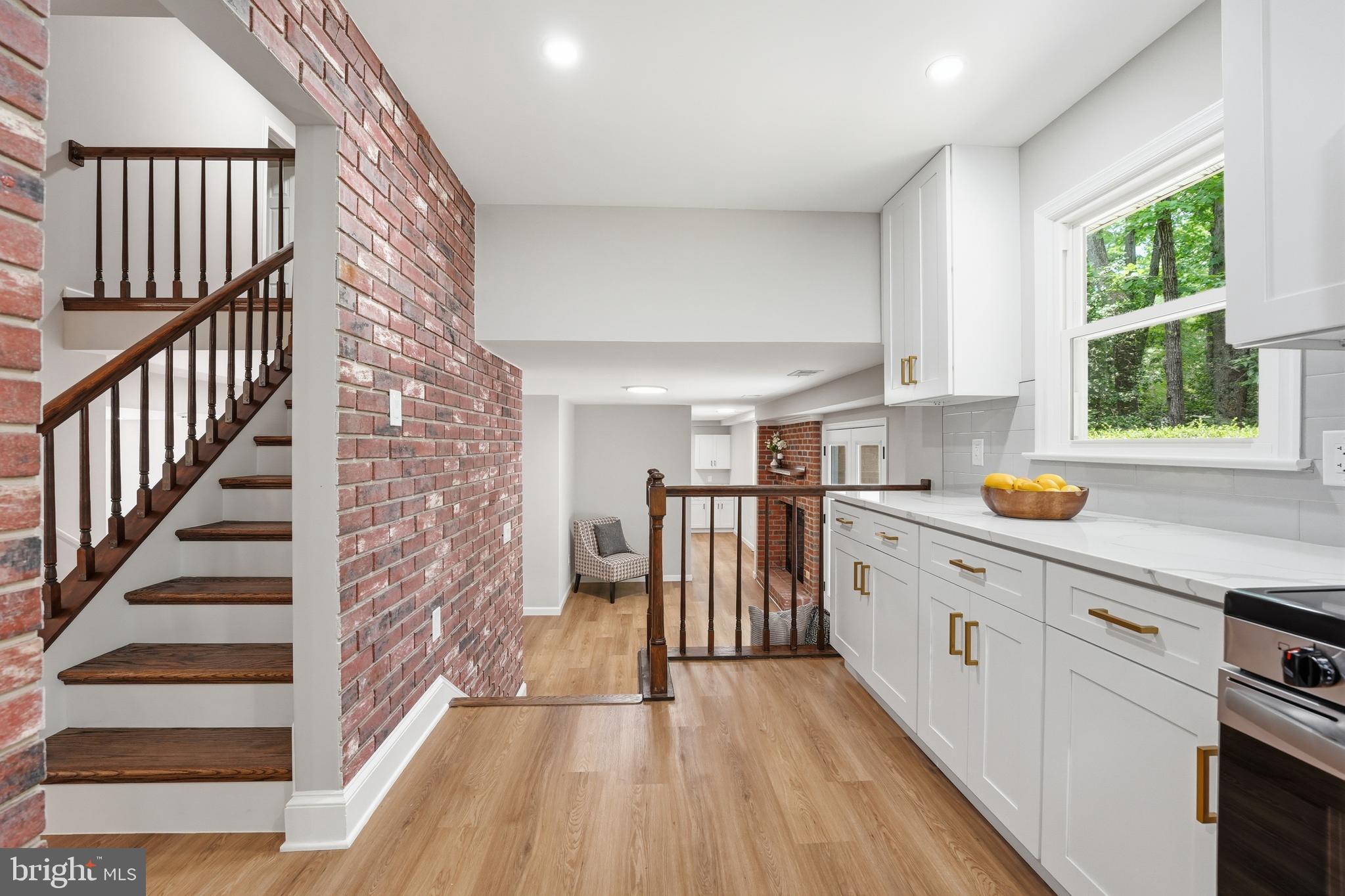 NYLAND ESTATES - Residential