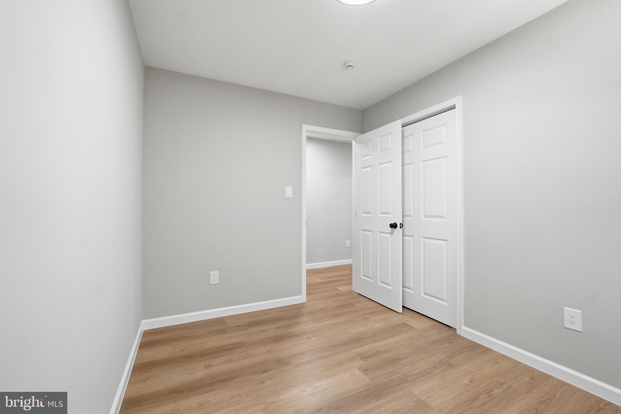 NYLAND ESTATES - Residential