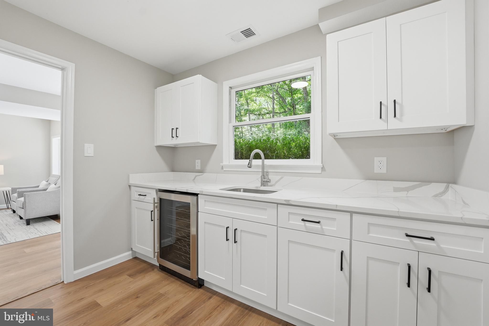 NYLAND ESTATES - Residential