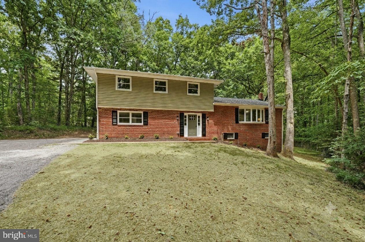 NYLAND ESTATES - Residential