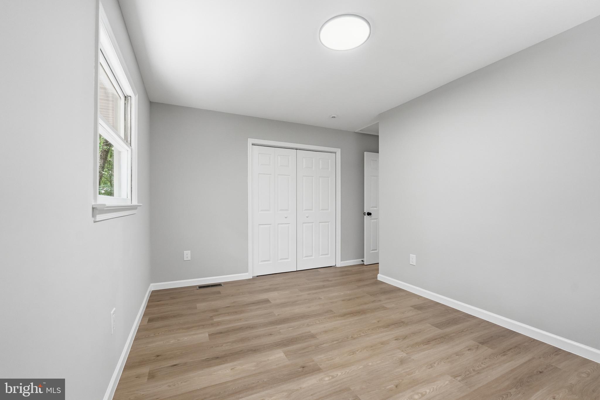 NYLAND ESTATES - Residential
