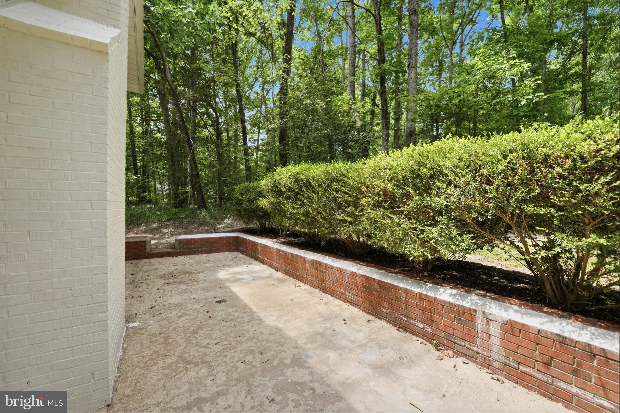 NYLAND ESTATES - Residential