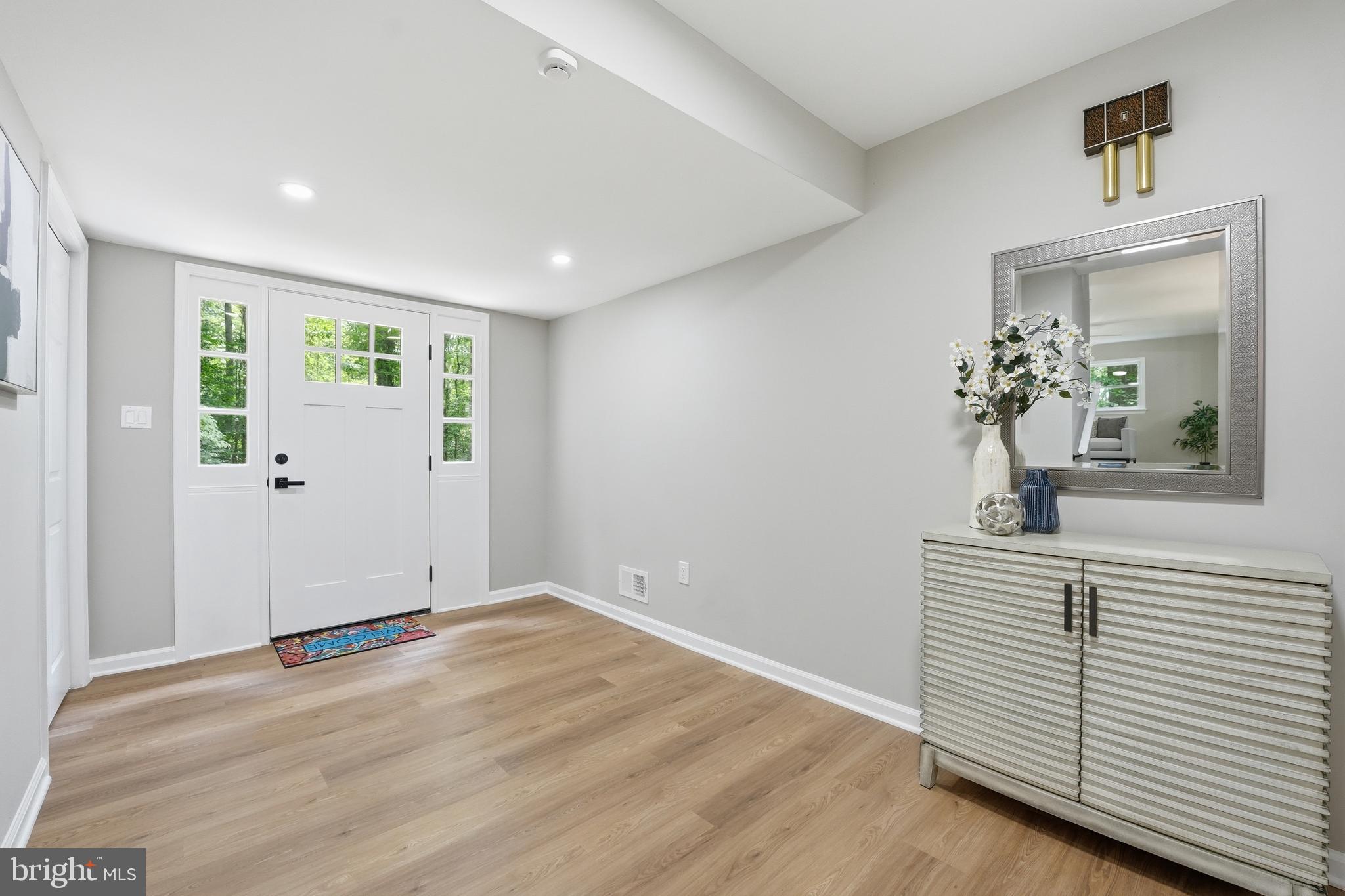 NYLAND ESTATES - Residential
