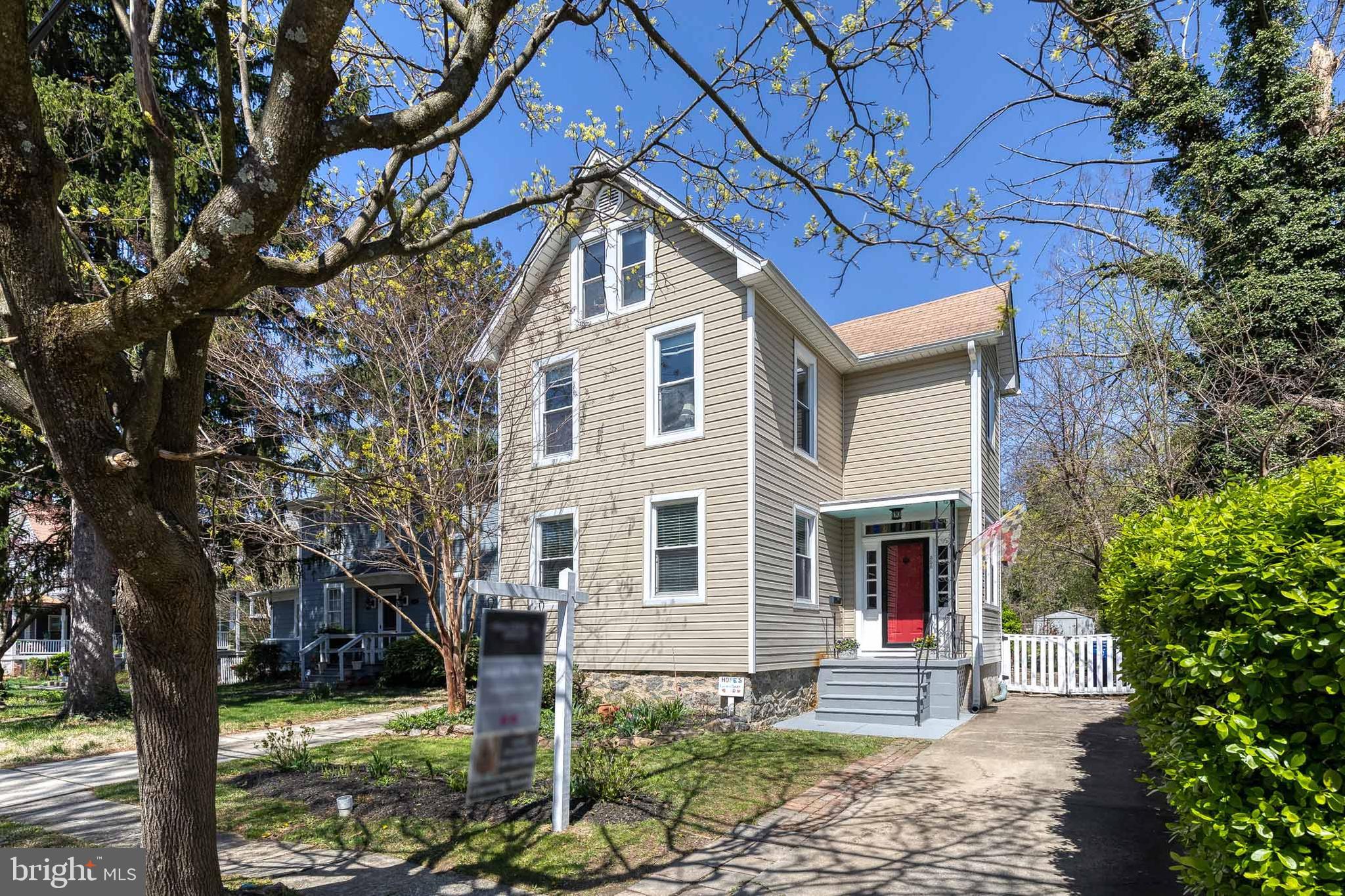 Exceptional Properties. Exceptional Clients. Welcome to 358 Rosebank Ave., this beautifully maintained 4-bedroom, 2-bathroom Historic Homeland residence offers a perfect blend of classic charm and modern convenience. The main level boasts a front porch entry, hardwood floors, open kitchen & dining area w/ breakfast bar & a large pantry. The sun filled living room invites conversation and adds a great space for entertaining. A full 1st floor bath completes this level. The upper levels include, 3 bedrooms and a full bath on level 2, w/ additional finished loft space on level 3 that could be used as an additional bedroom, play area or office. Outside you will find a large patio, where you can enjoy your morning coffee or evening meals while surrounded by multiple lush gardens. The outdoor space is ideal for relaxation or gatherings! Tucked away in Homeland this street is truly a hidden gem, whether walking around the neighborhood, catching a movie at the Senator, or having a bite to eat at one of the many local restaurants, its all at your fingertips!