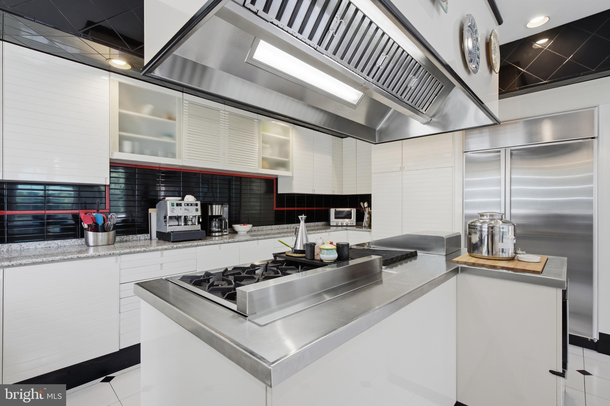 PENNOCK WOODS - Residential