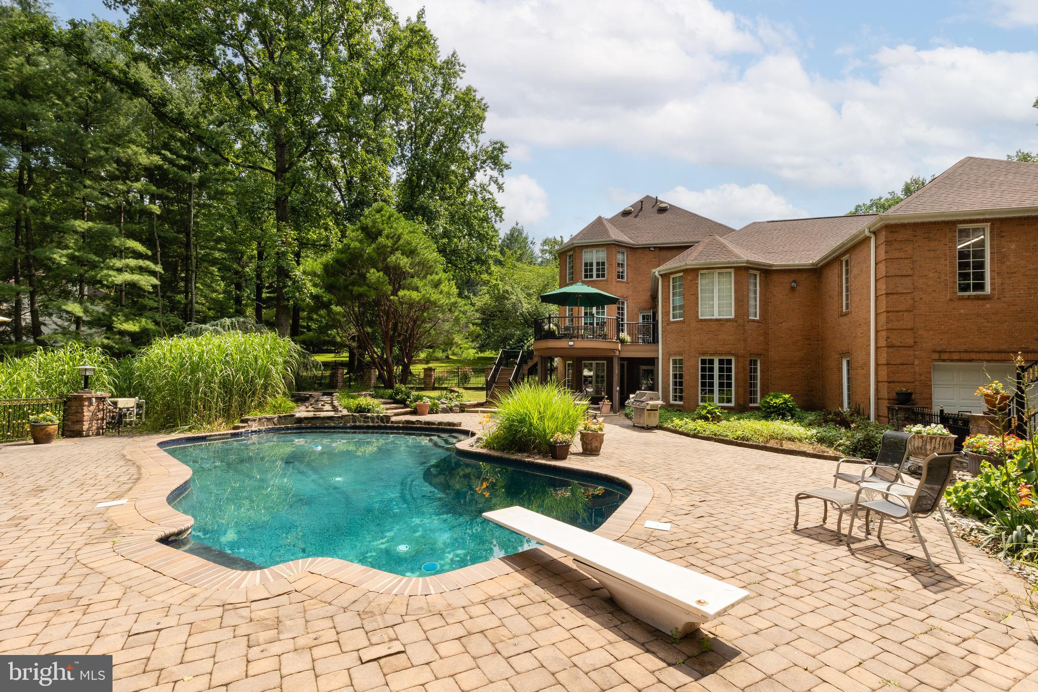 PENNOCK WOODS - Residential