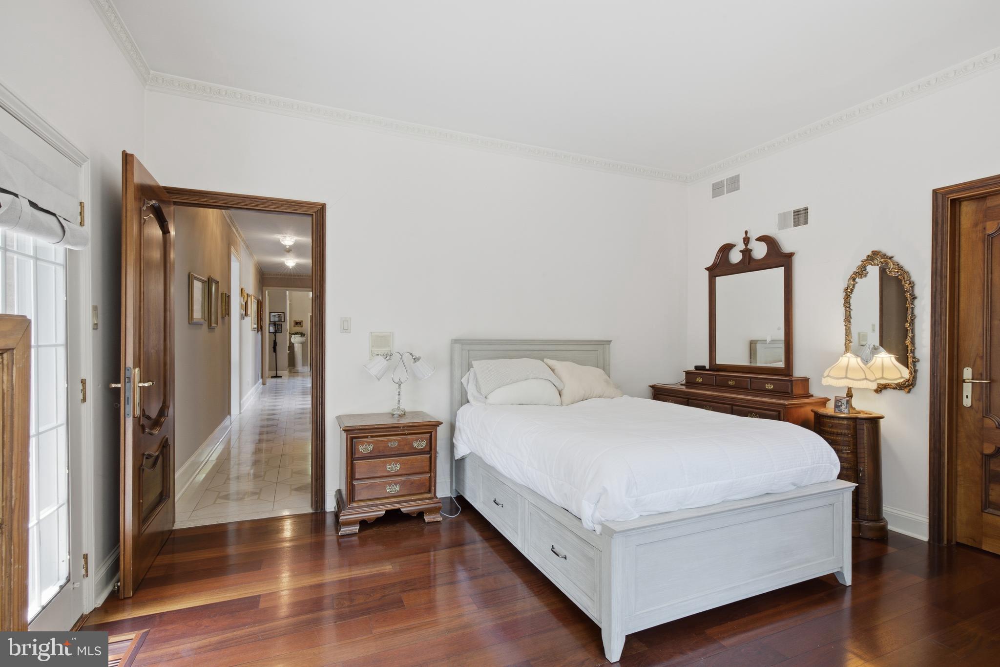 PENNOCK WOODS - Residential