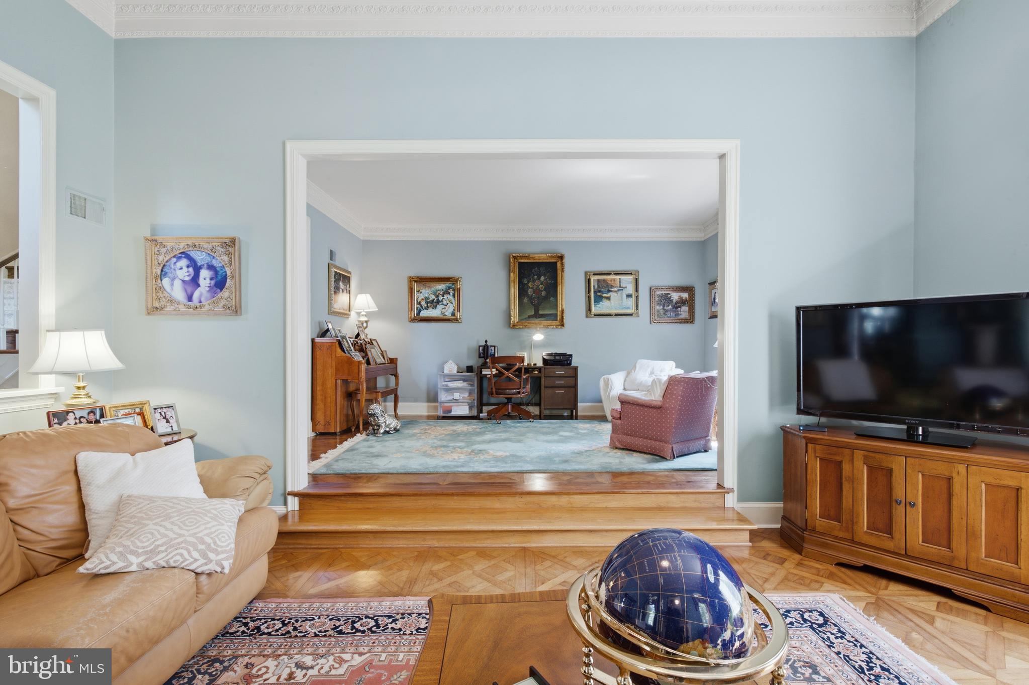 PENNOCK WOODS - Residential