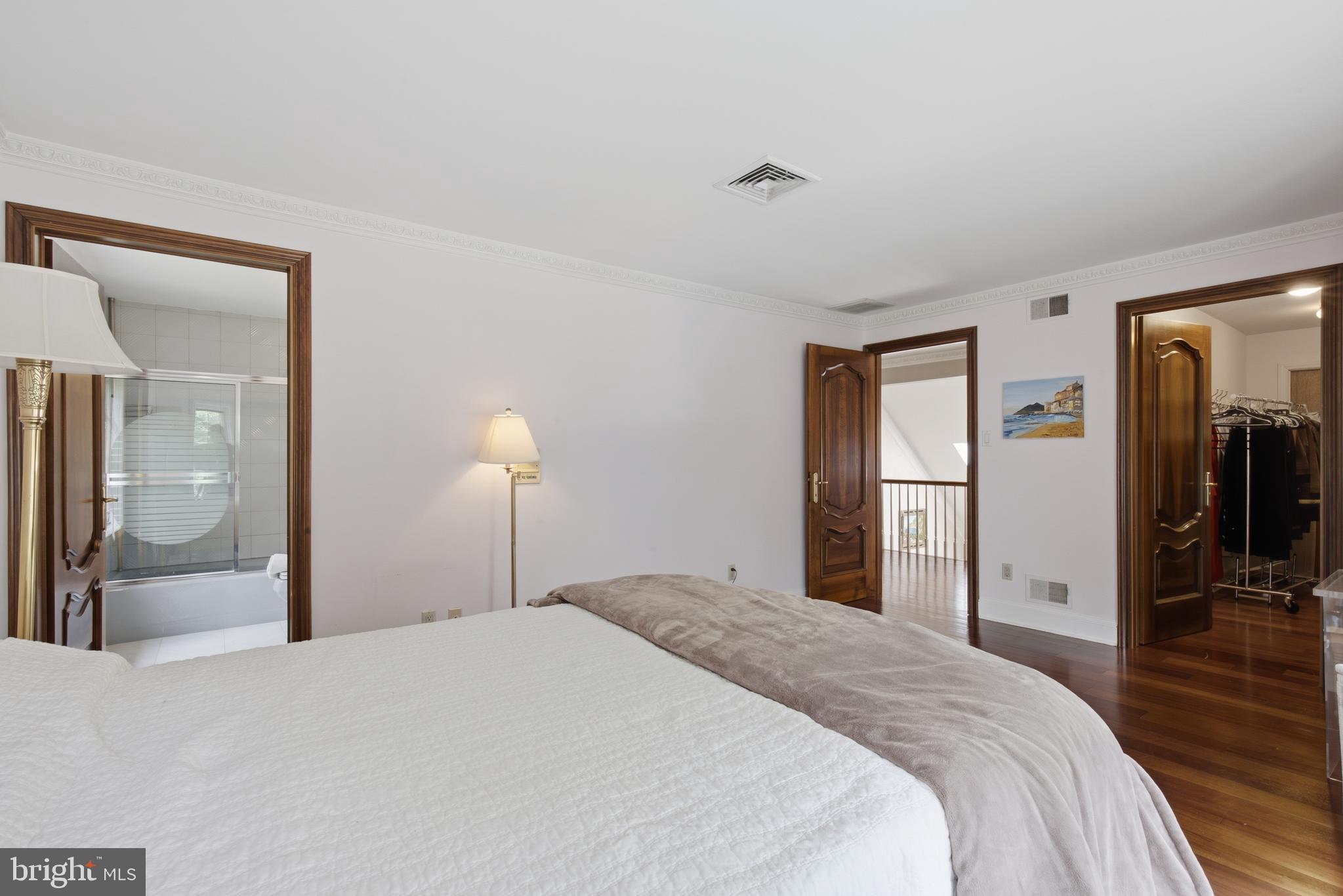 PENNOCK WOODS - Residential