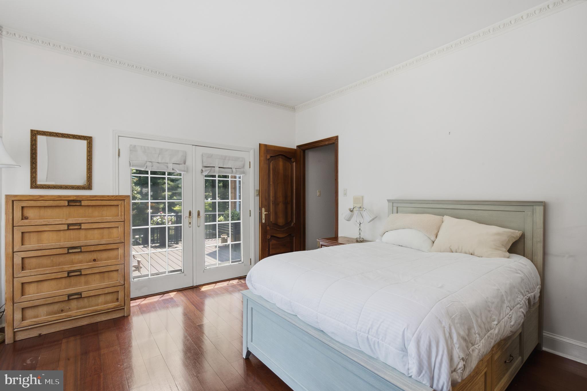 PENNOCK WOODS - Residential