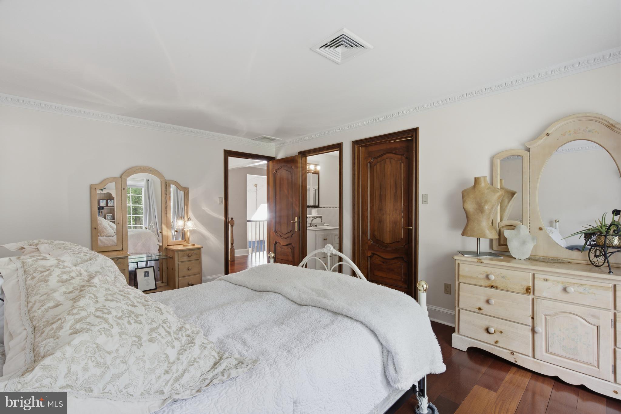 PENNOCK WOODS - Residential