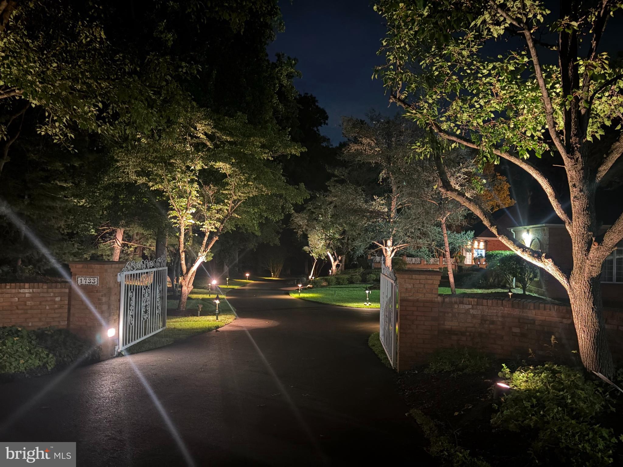 PENNOCK WOODS - Residential