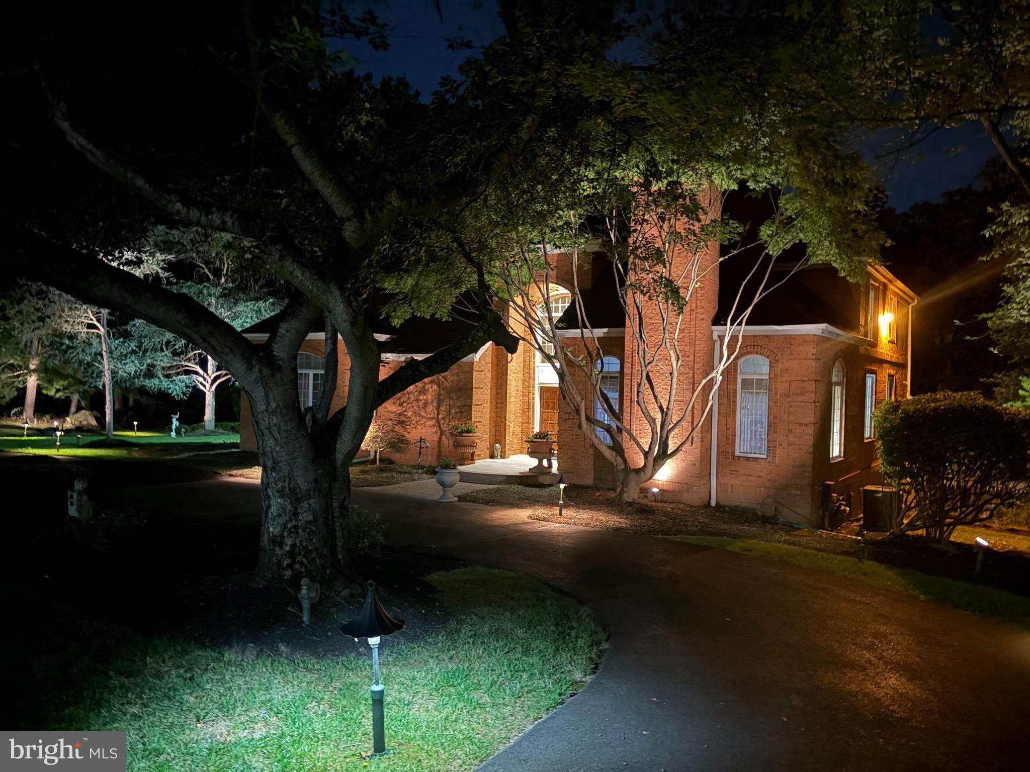 PENNOCK WOODS - Residential