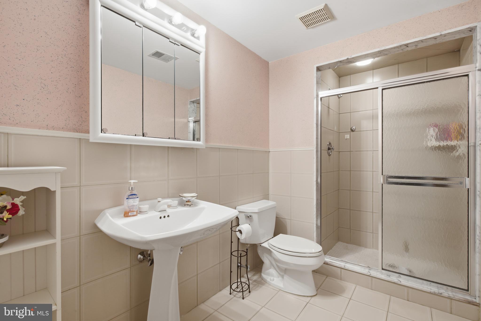 PENNOCK WOODS - Residential