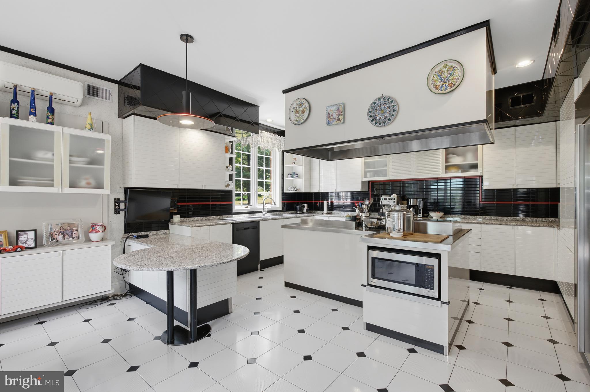PENNOCK WOODS - Residential