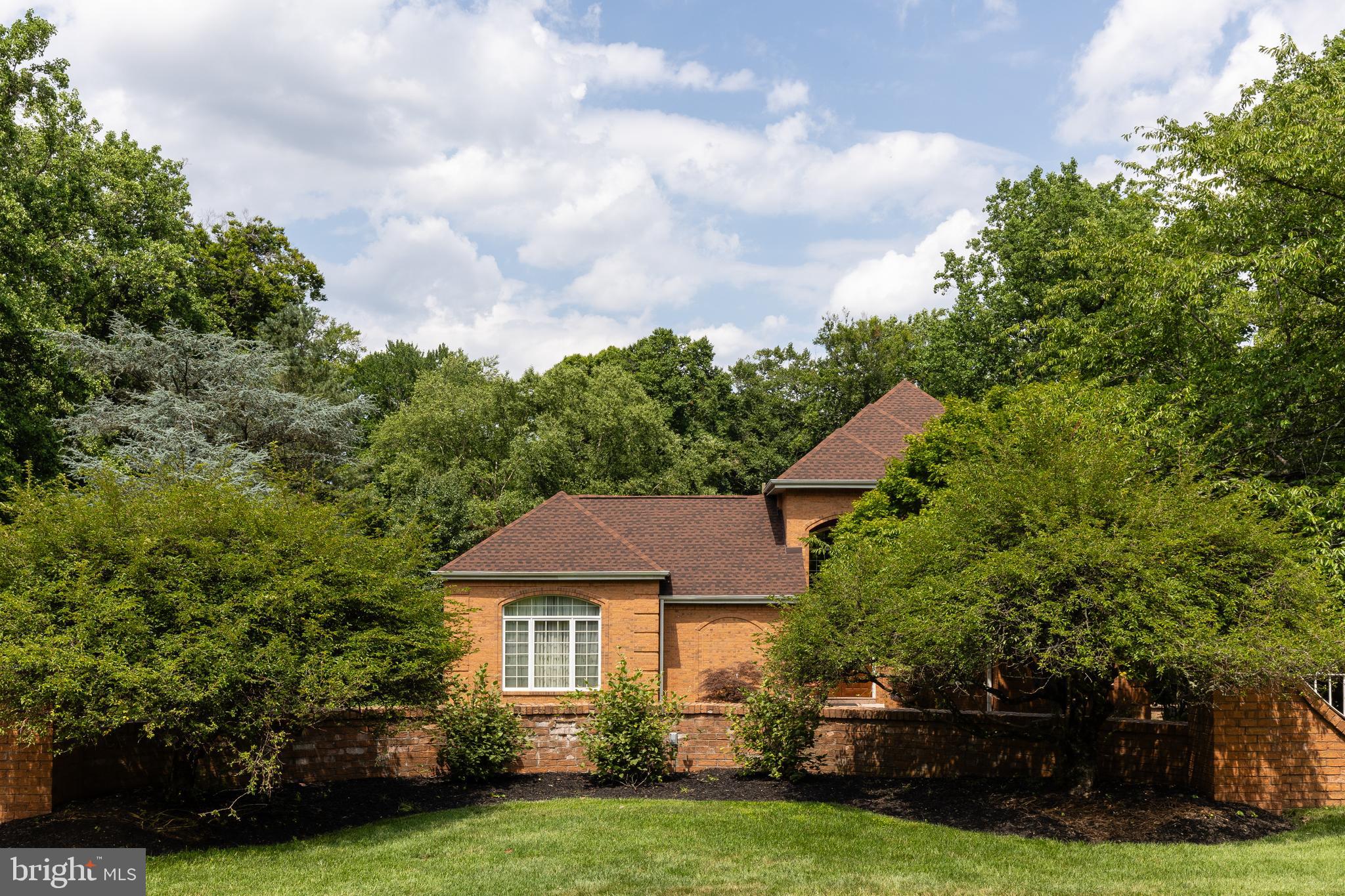 PENNOCK WOODS - Residential