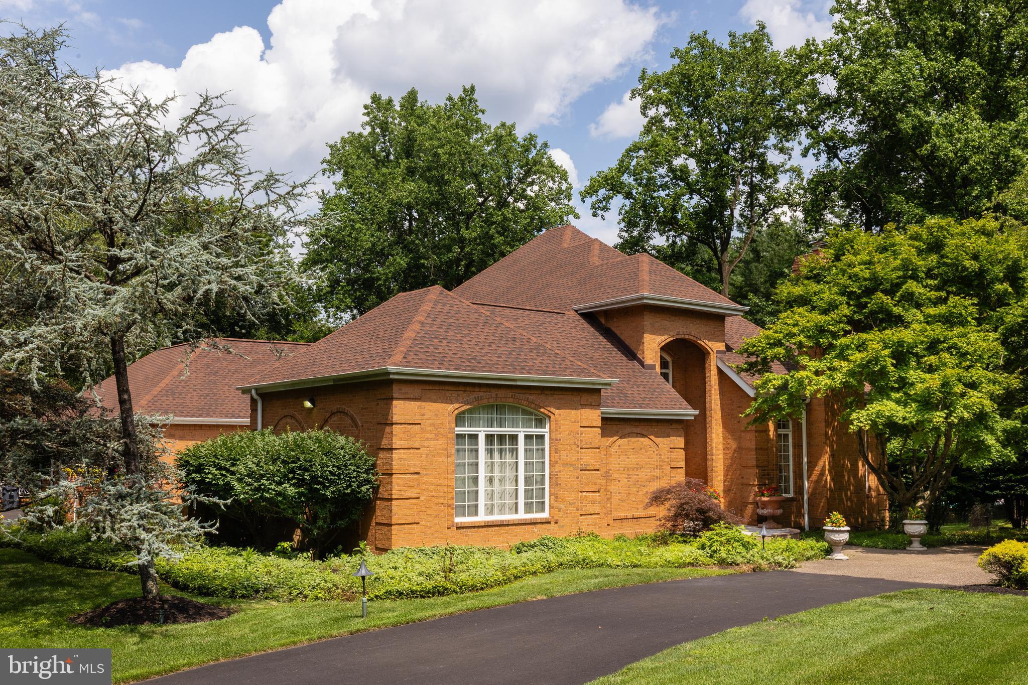 PENNOCK WOODS - Residential