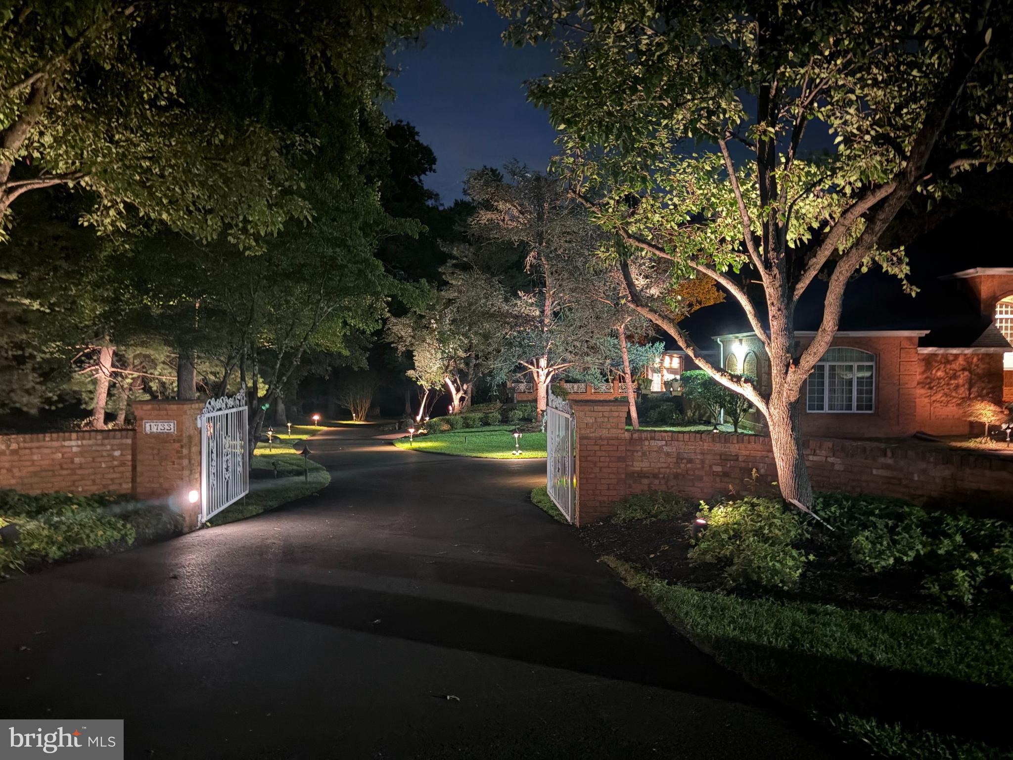 PENNOCK WOODS - Residential