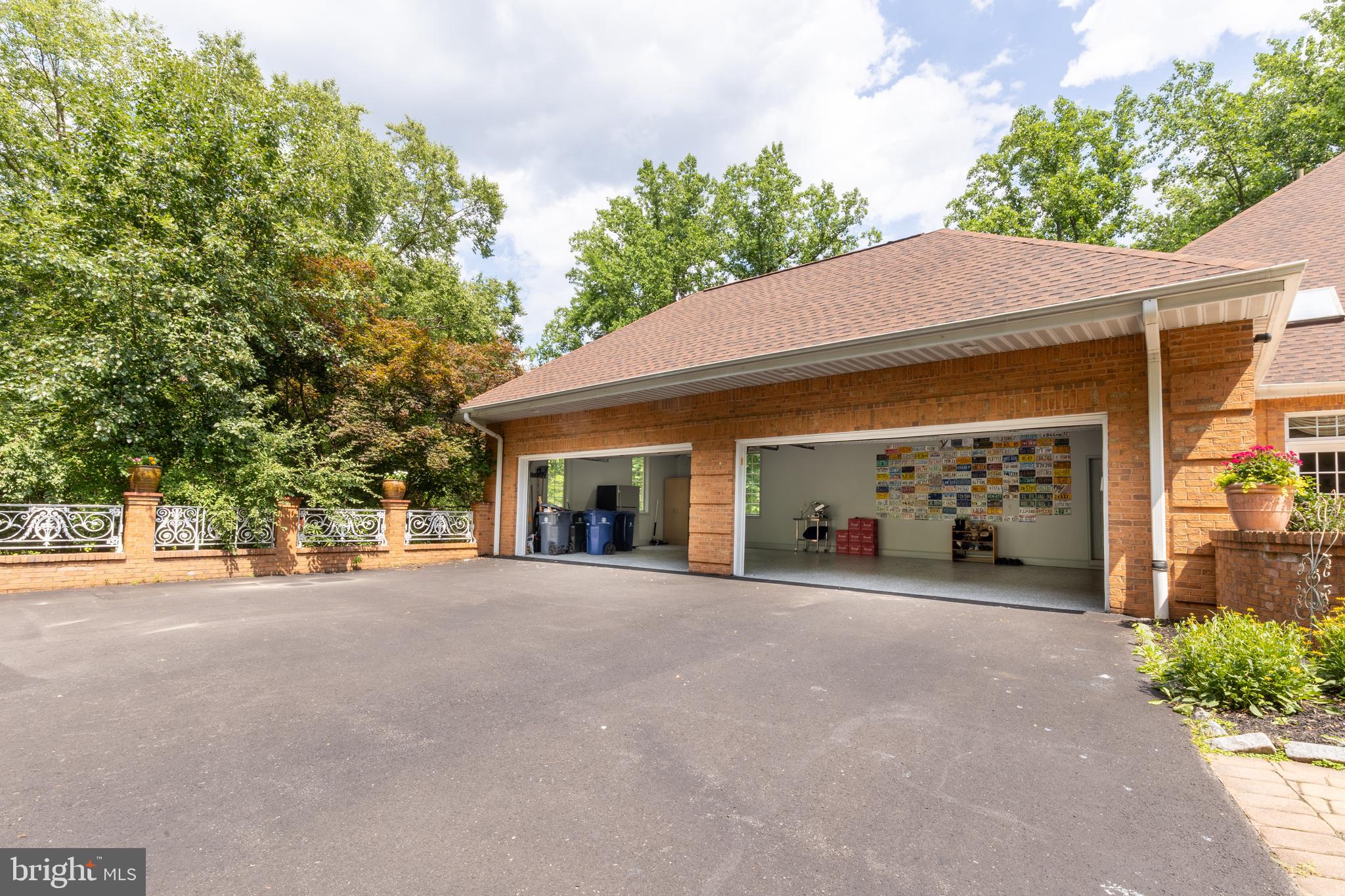 PENNOCK WOODS - Residential
