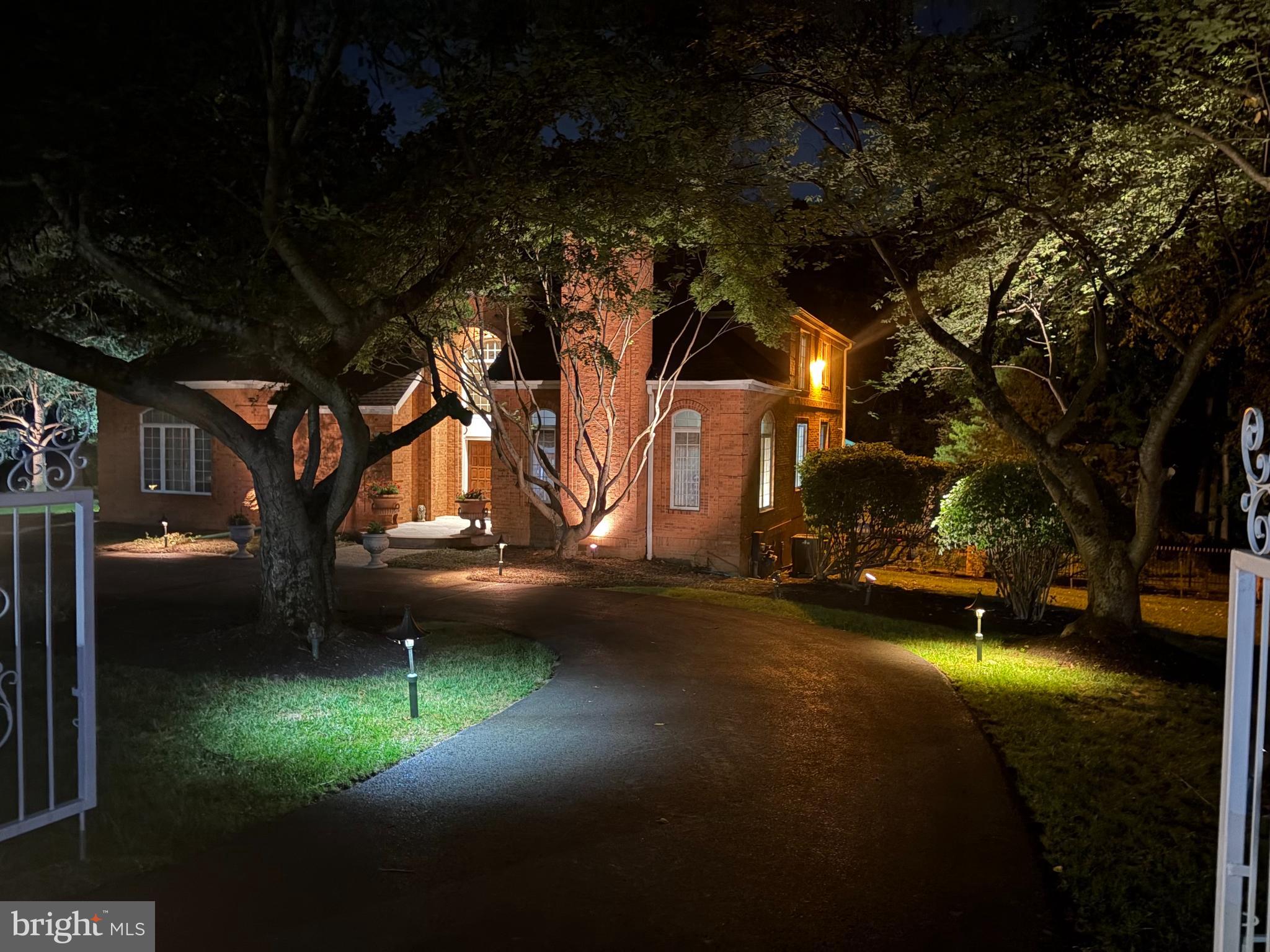 PENNOCK WOODS - Residential