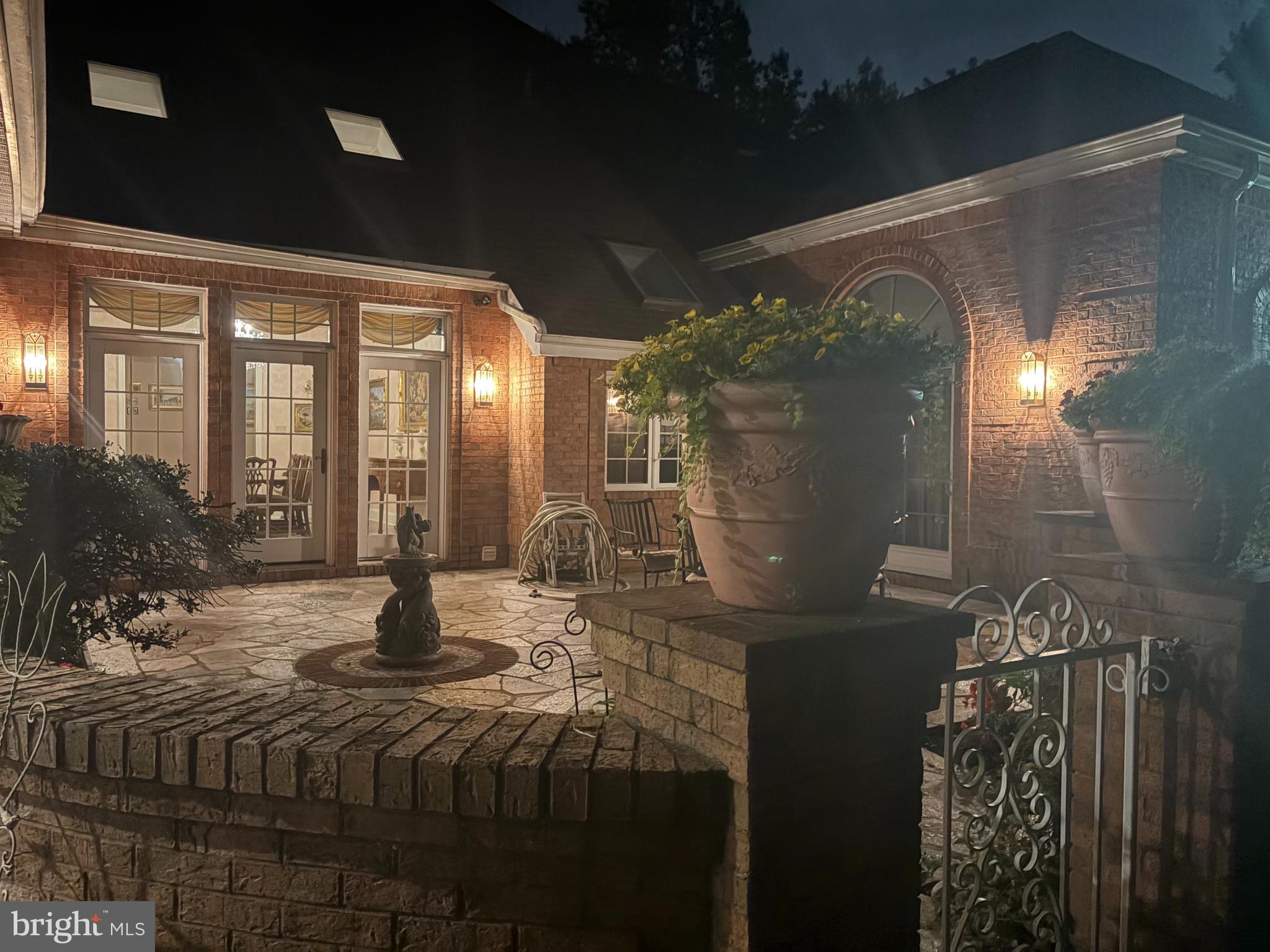 PENNOCK WOODS - Residential