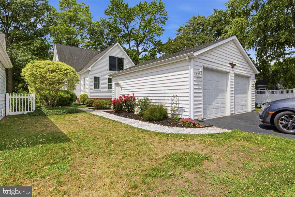 HAMBROOKS AREA - Residential