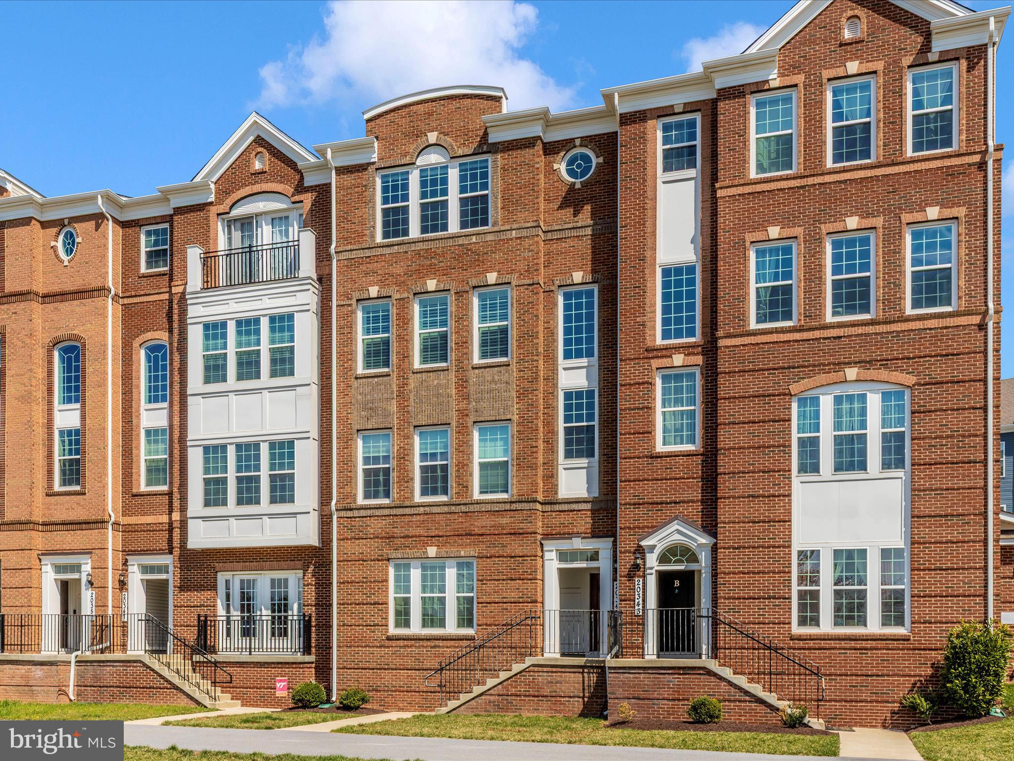 CENTURY ROW - Residential