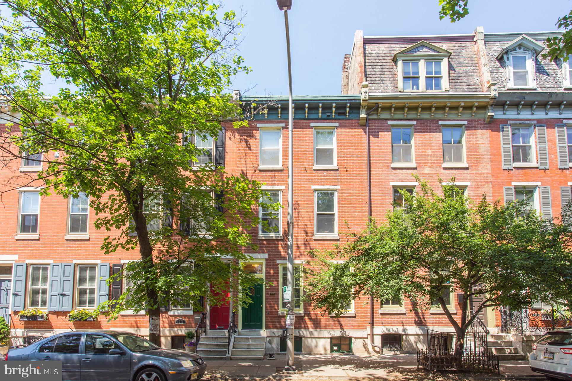 CENTER CITY - Residential Lease