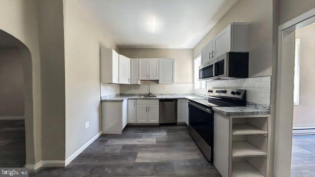PHILADELPHIA (SOUTHWEST) - Residential