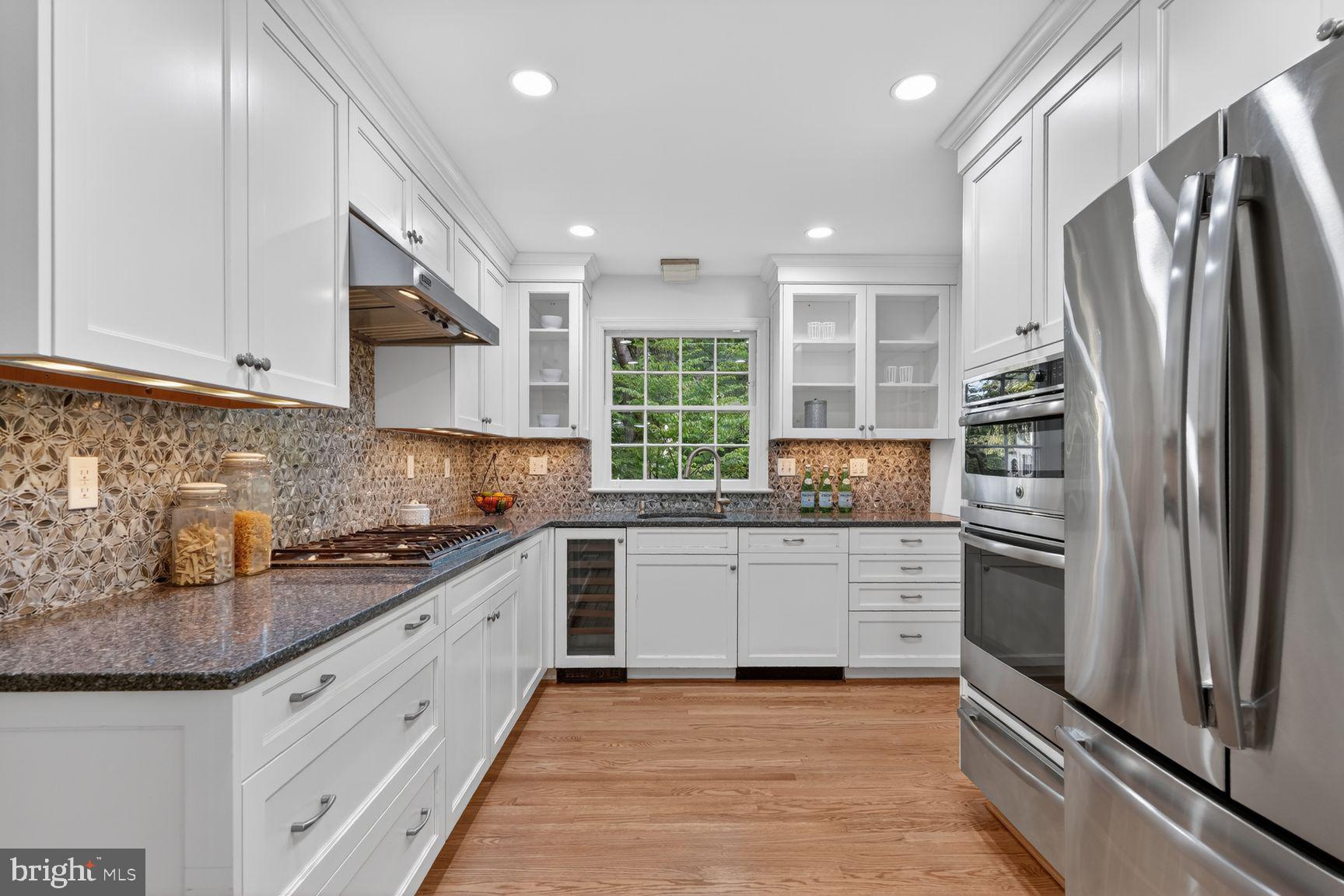 SOMERSET HEIGHTS - Residential
