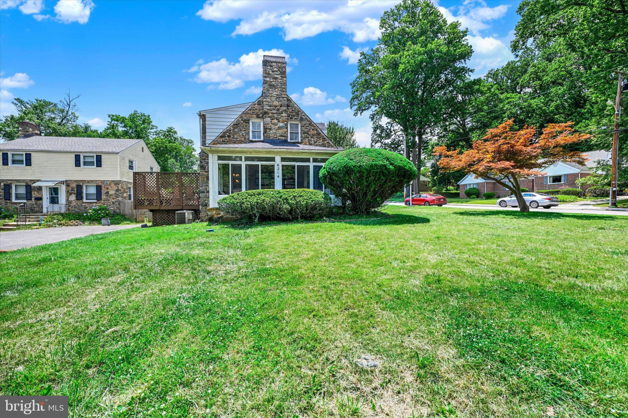 POPLAR HILL - Residential