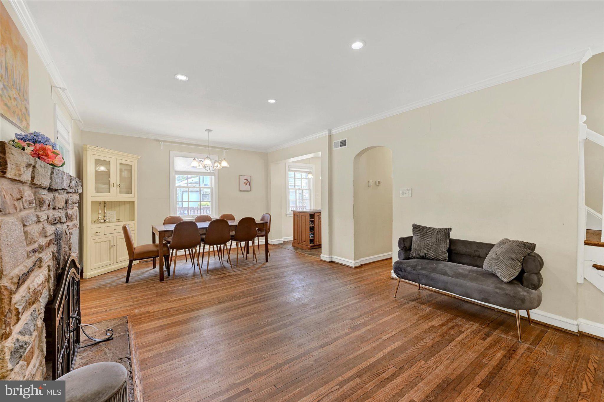 POPLAR HILL - Residential