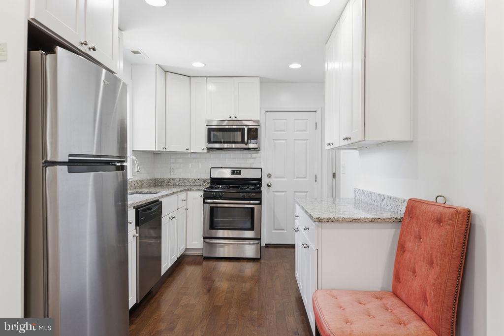 UPPER MORNINGSIDE 1ST AD - Residential