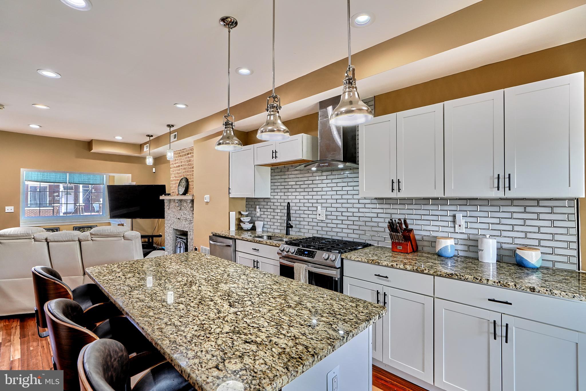 BROADWAY EAST - Residential